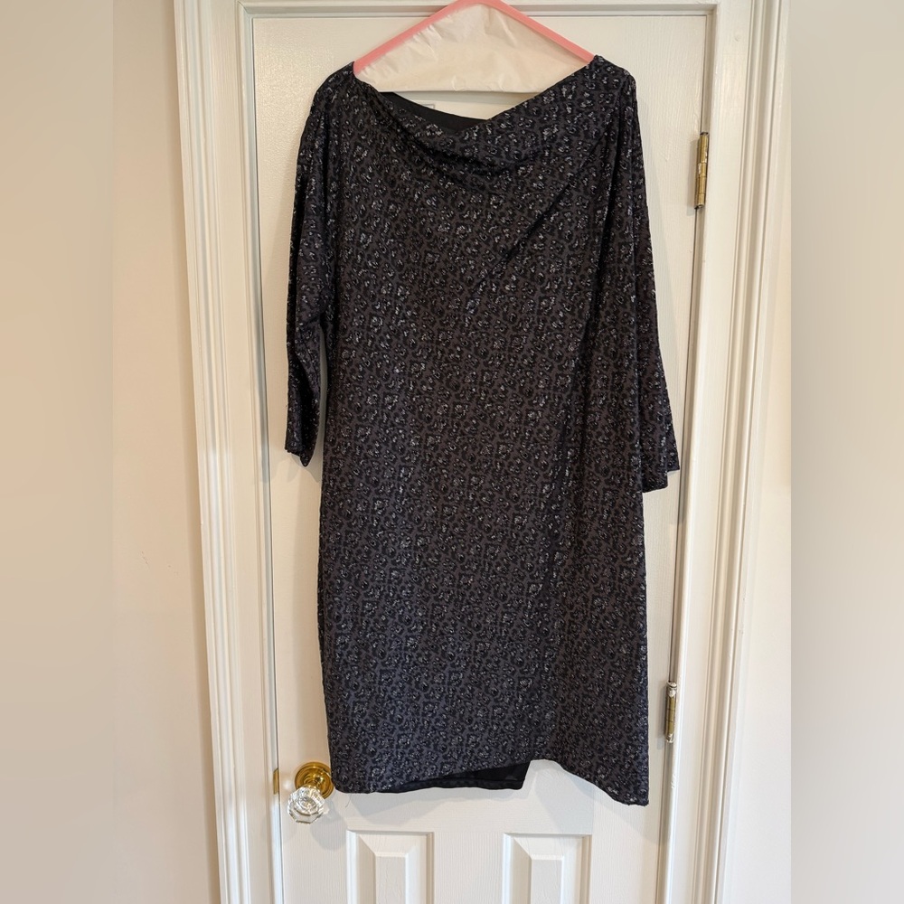Adrianna Papell Black Textured Long Sleeve Dress